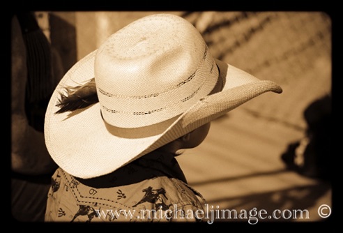 little cowboy - big hat 2